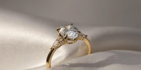 Can I Find Affordable Moissanite Engagement Rings with a Custom Design?