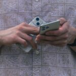 one phone number on two iPhones